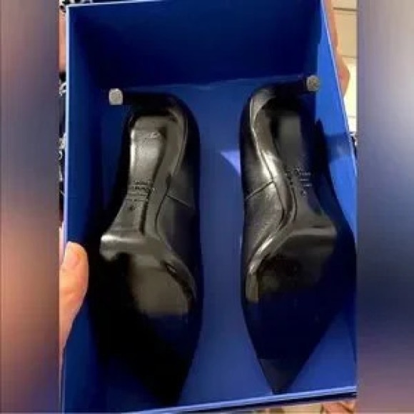 Stuart Weitzman Royal Leather Stiletto High heel main image 0